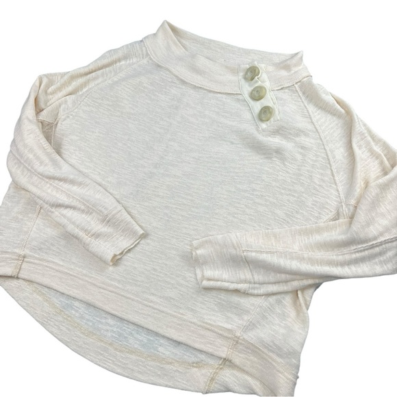 Free People/We The Free Don’t Forget Me Cream Top In Size Small - Picture 4 of 8